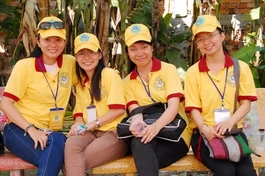 Đi tình nguyện để hiểu thêm đạo